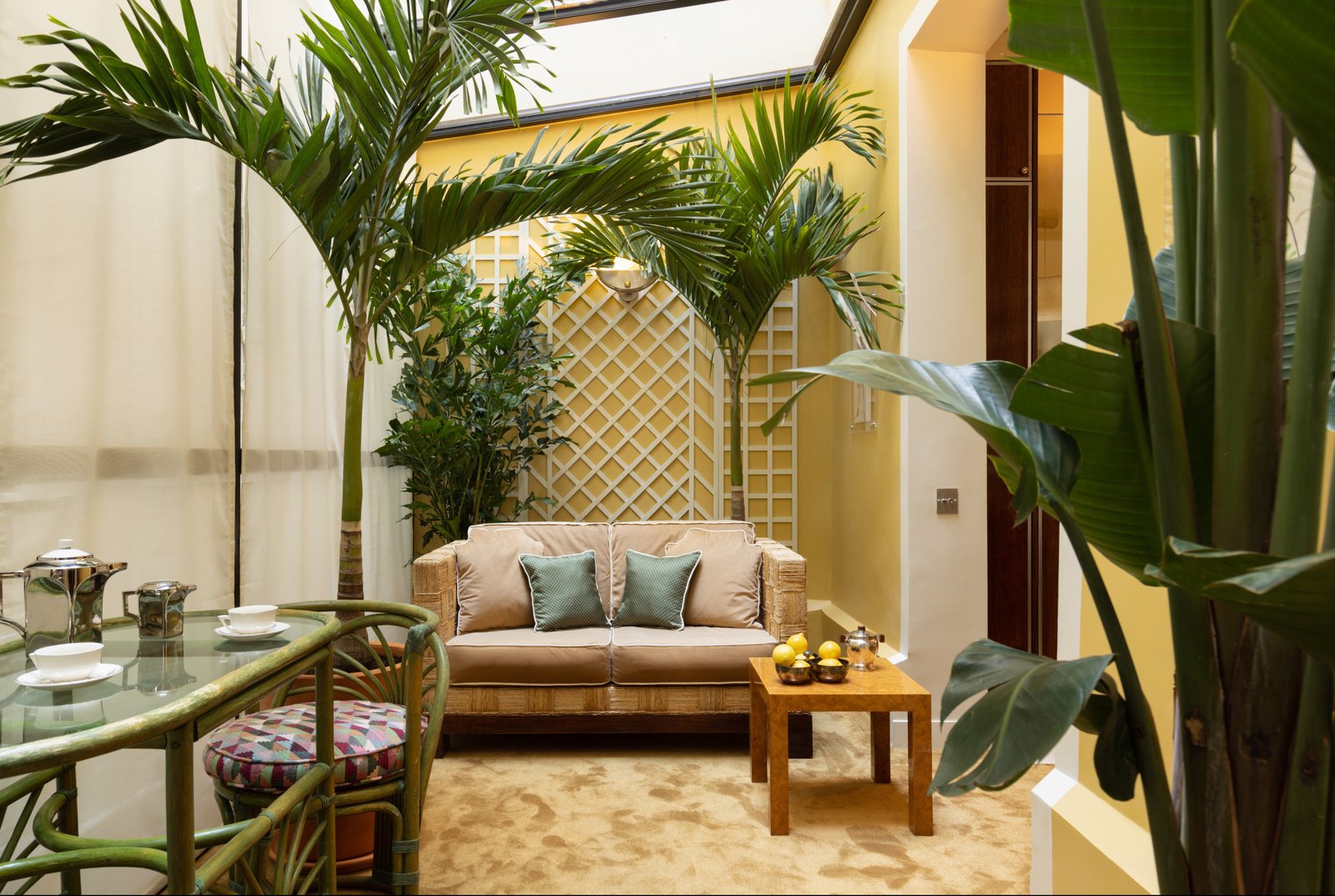 Les Suites Cinabre — vibe