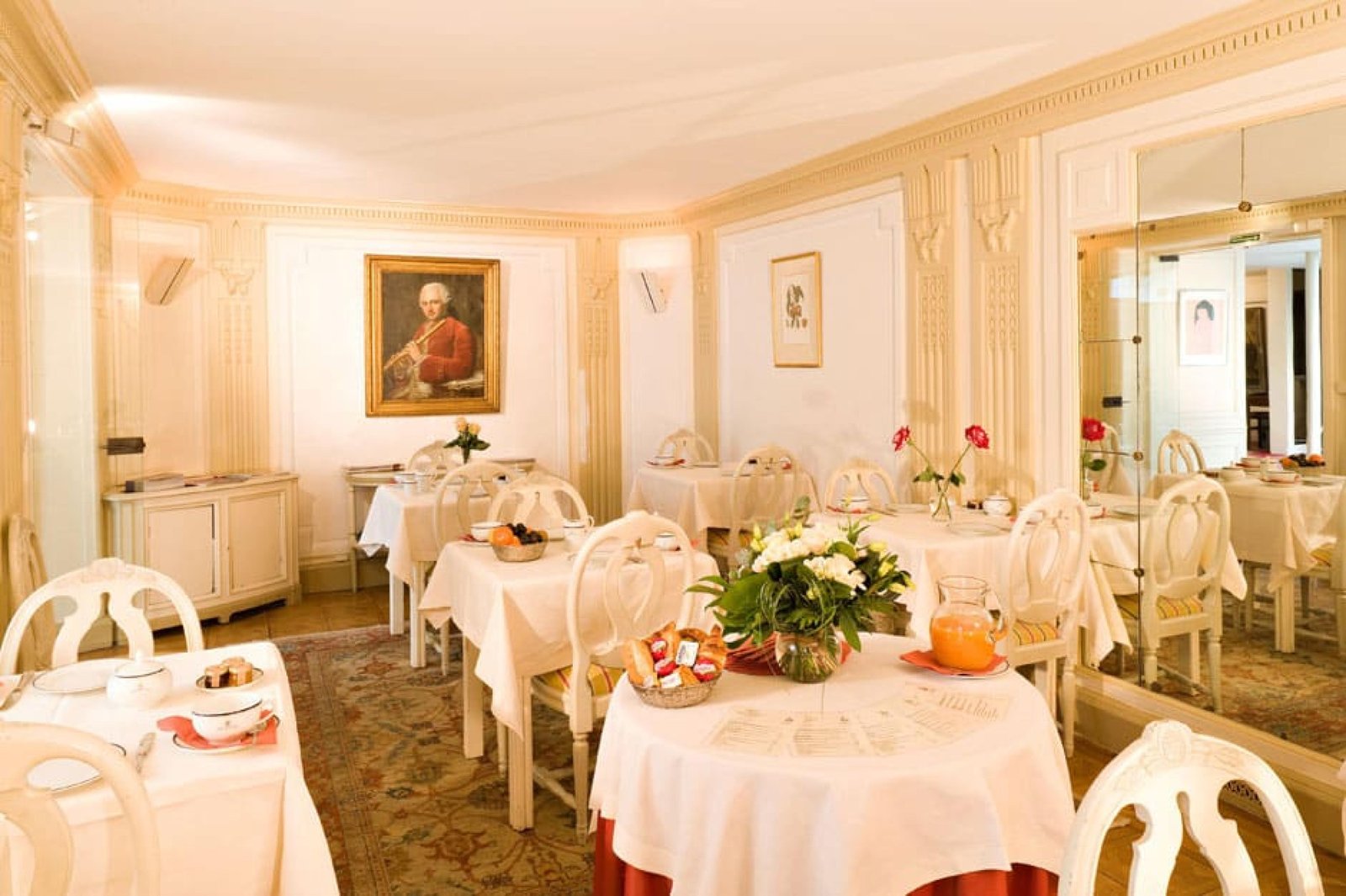 Hôtel des Saints Pères — eat & drink