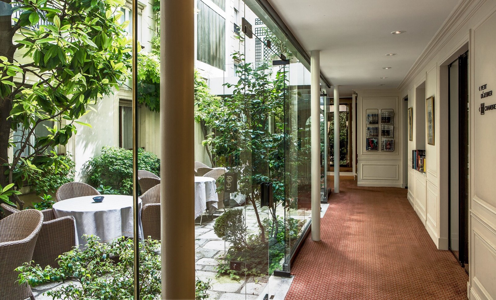 Hôtel des Saints Pères — vibe