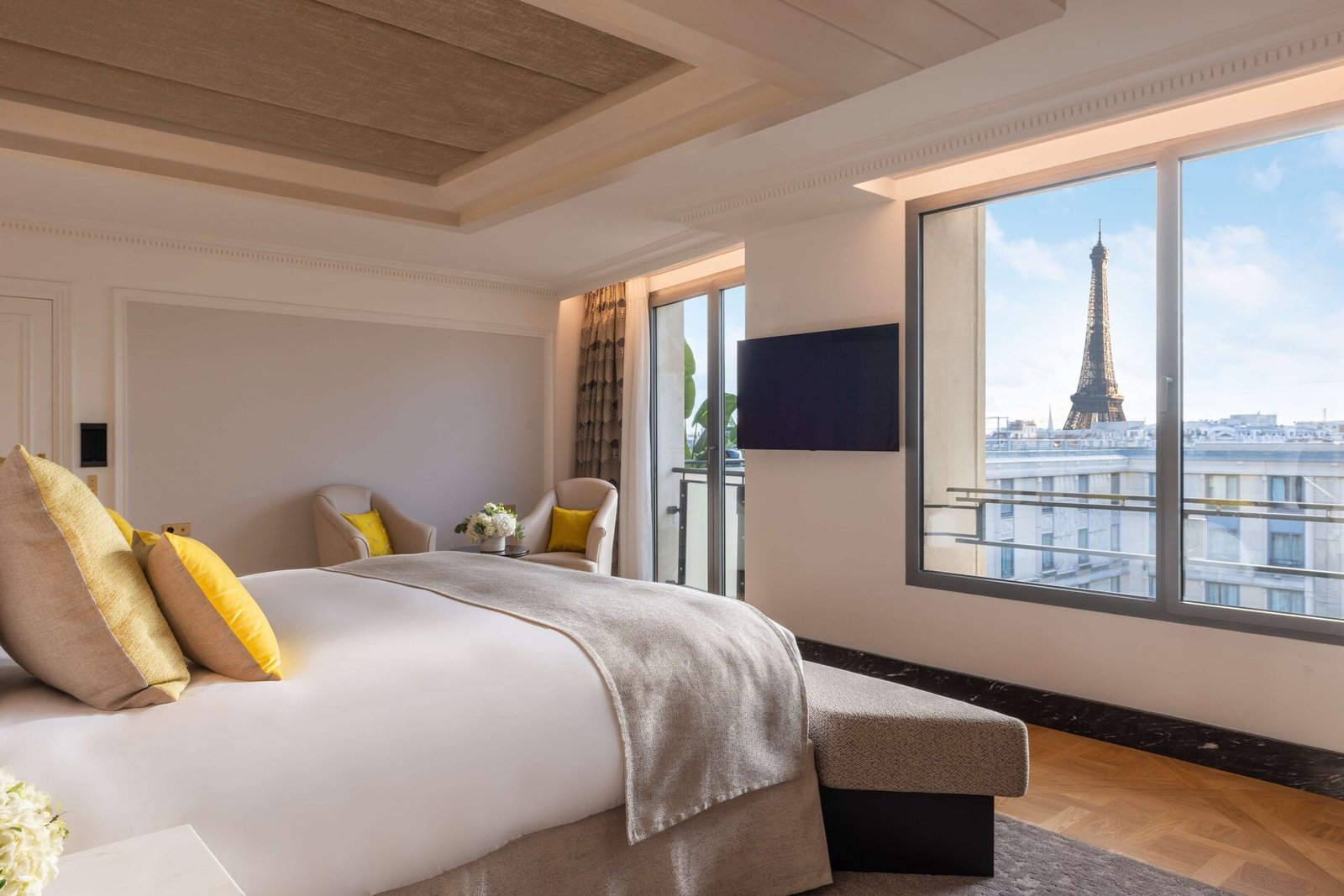 L'Hôtel du Collectionneur — rooms