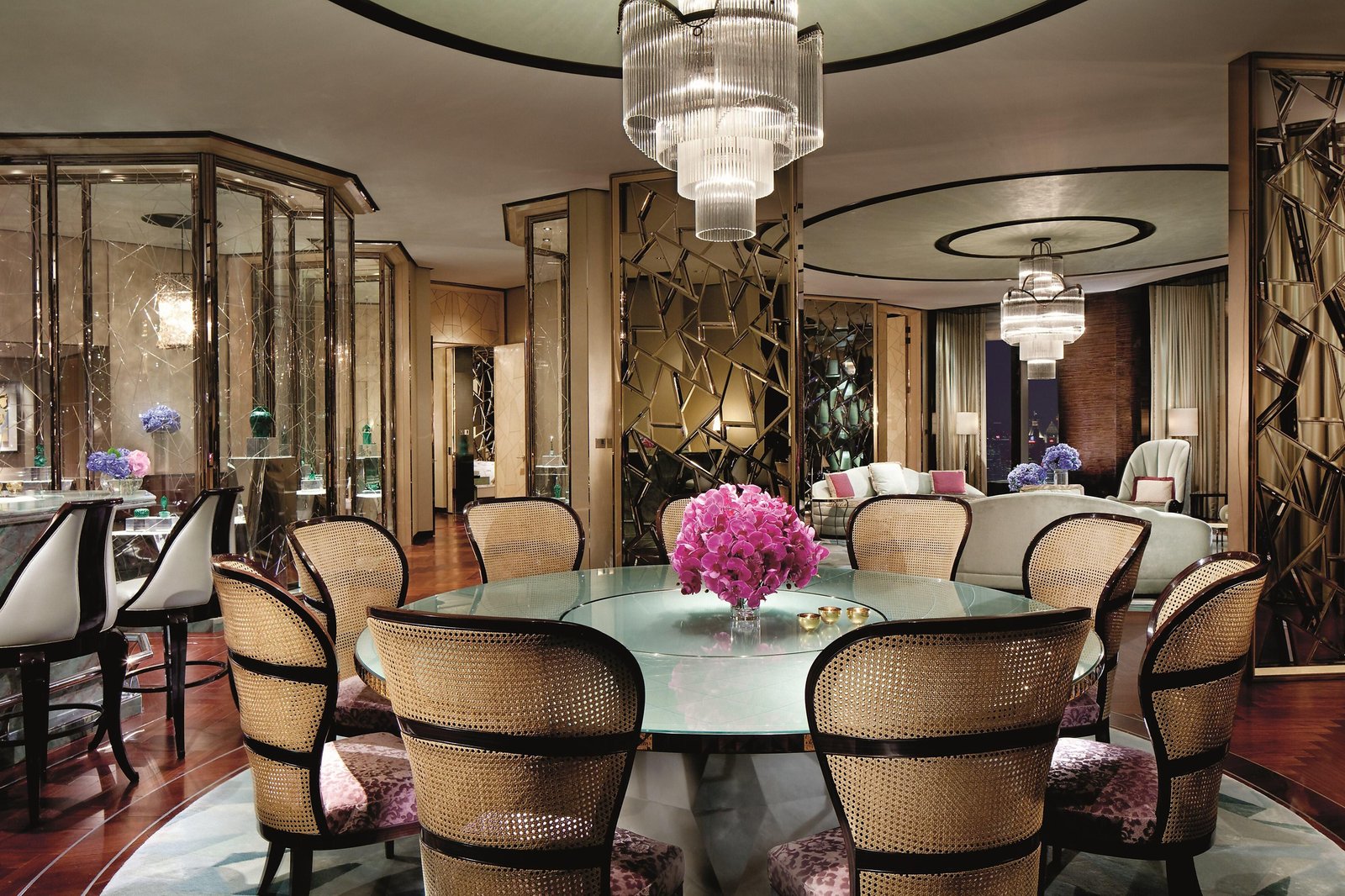 The Ritz-Carlton Shanghai Pudong — eat & drink