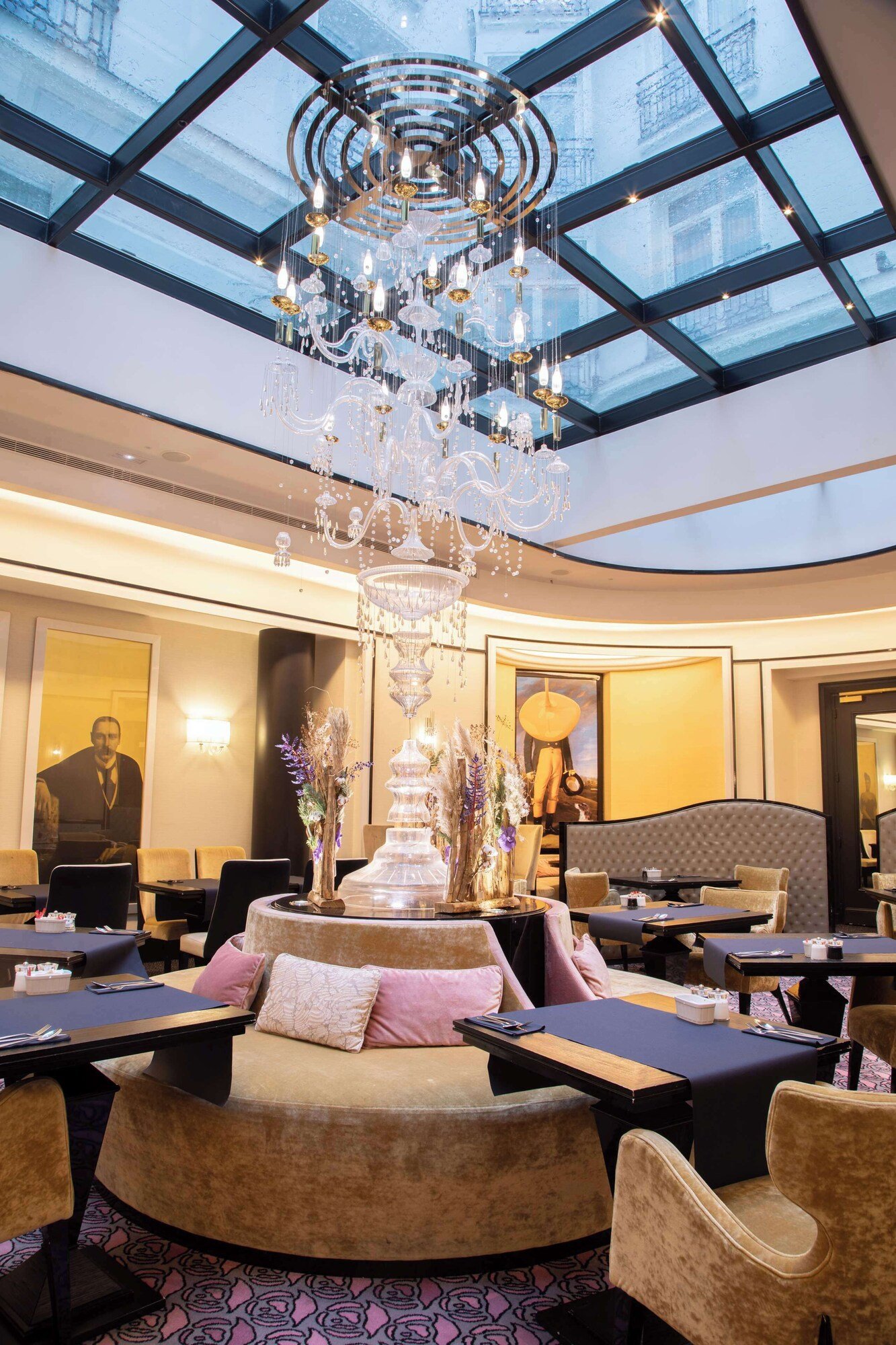 Maison Astor Paris — eat & drink
