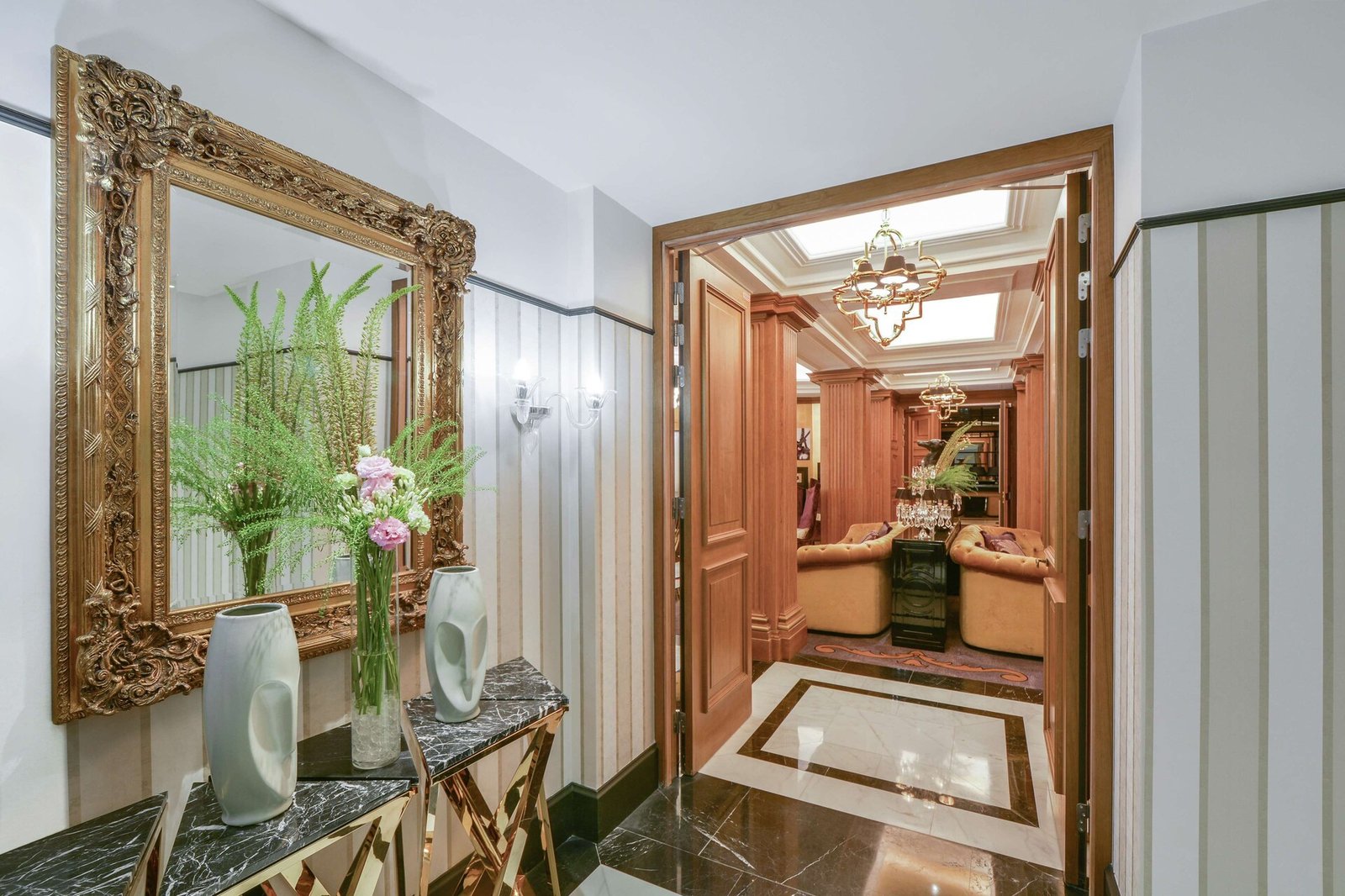 Maison Astor Paris — vibe