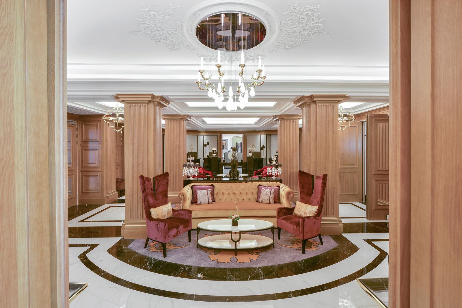 Maison Astor Paris — vibe