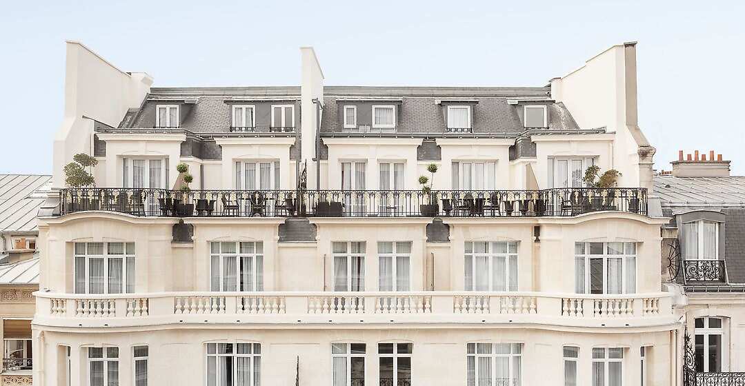 Maison Astor Paris — backstory