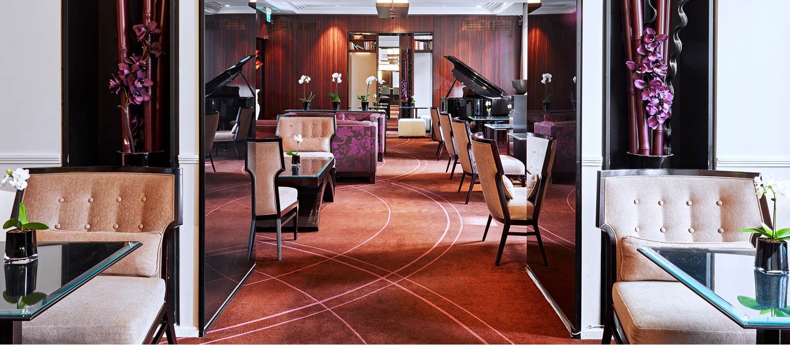 La Tremoille Hotel — eat & drink