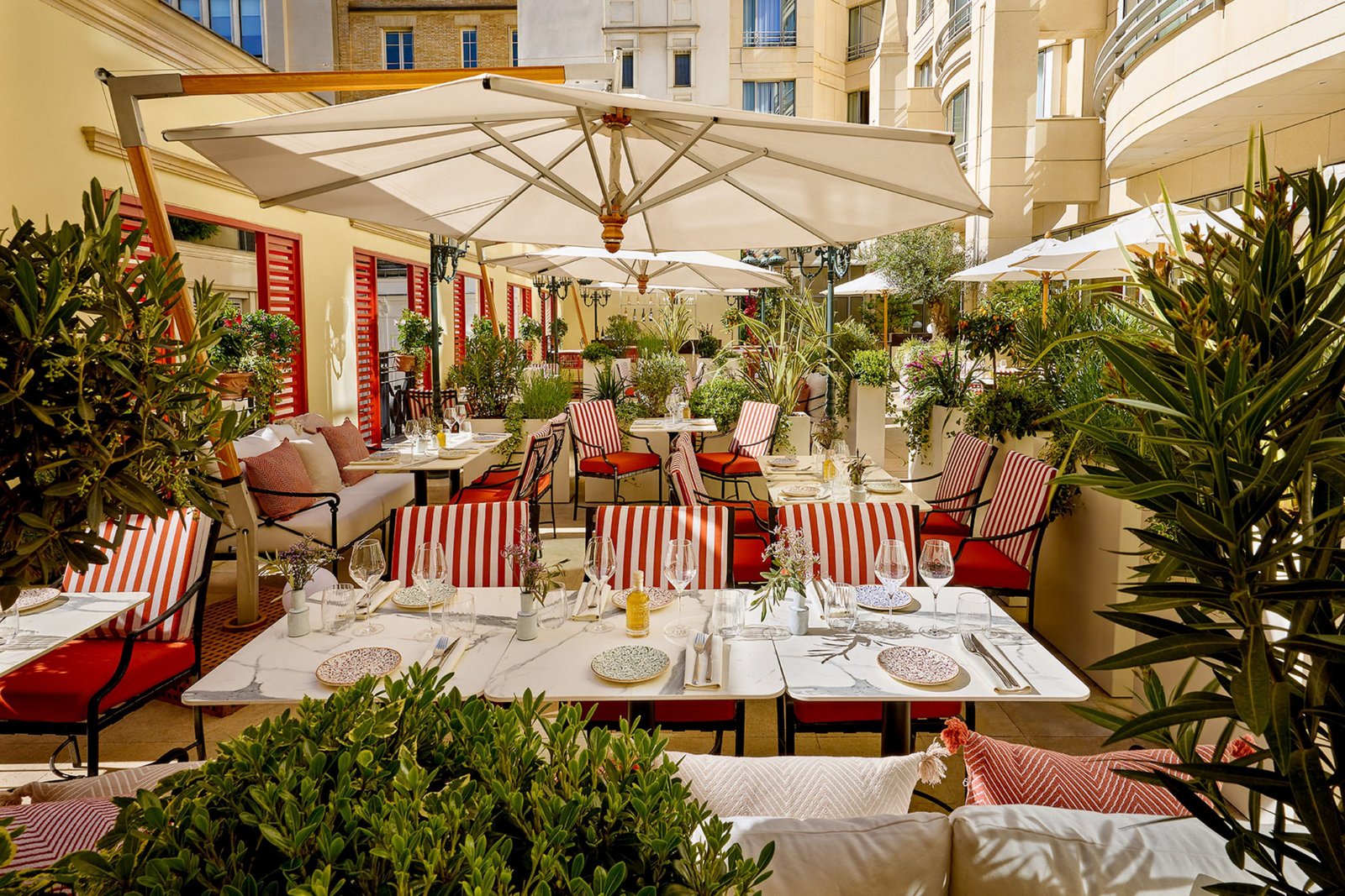 Paris Marriott Champs Elysees Hotel — eat & drink