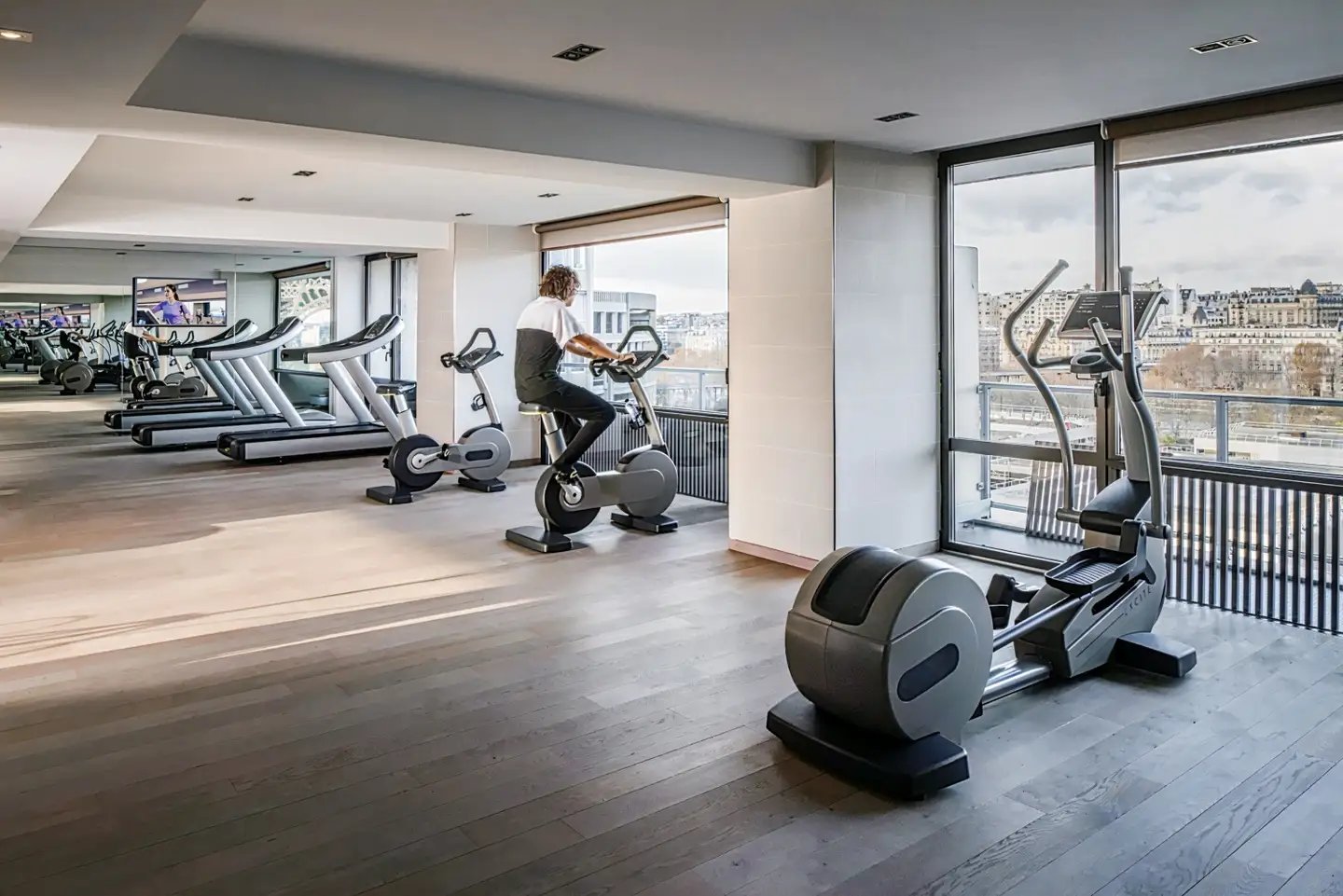 Pullman Paris Tour Eiffel, the gym