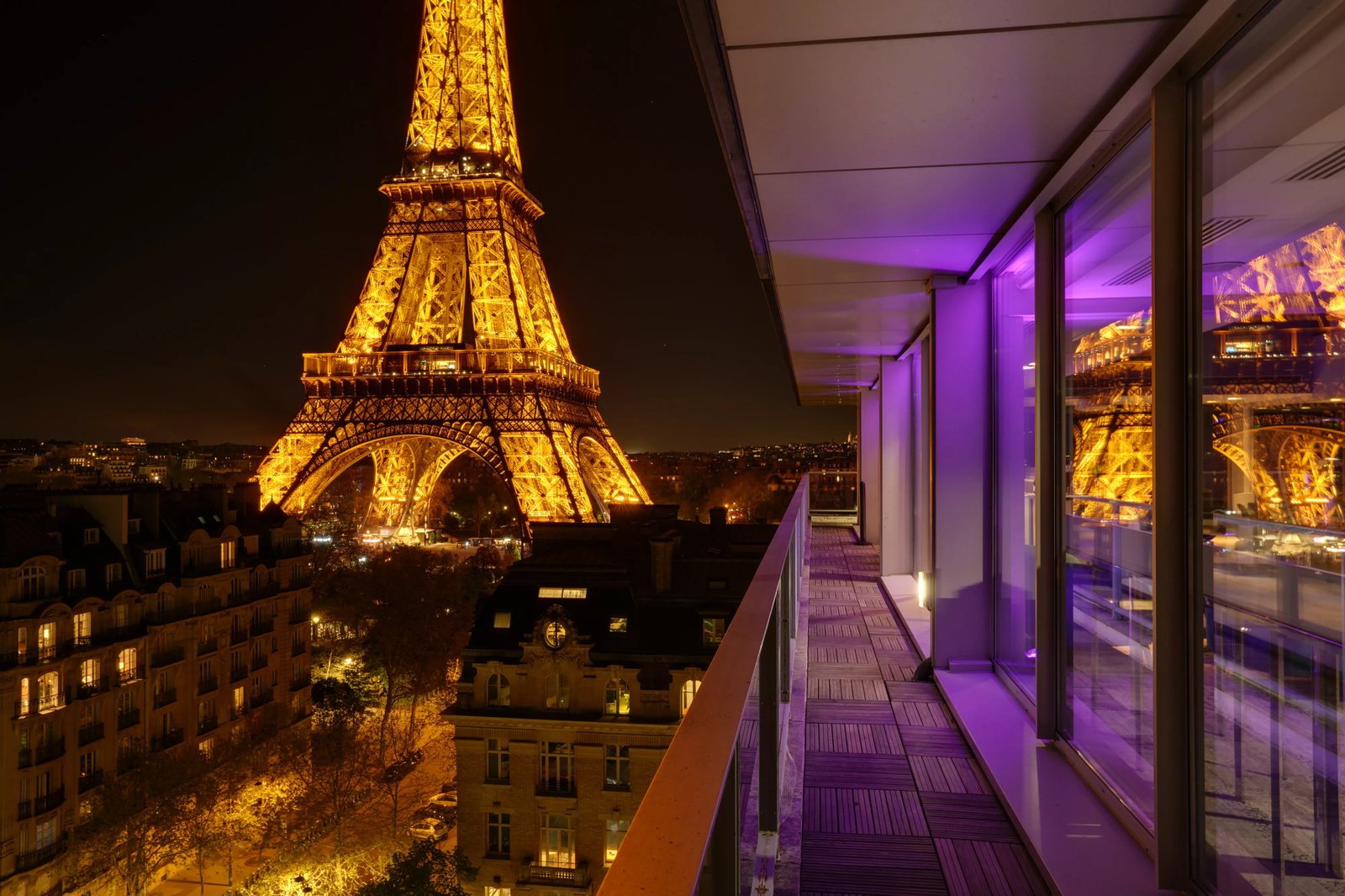 Pullman Paris Tour Eiffel — vibe