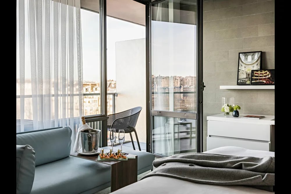 Pullman Paris Tour Eiffel — rooms