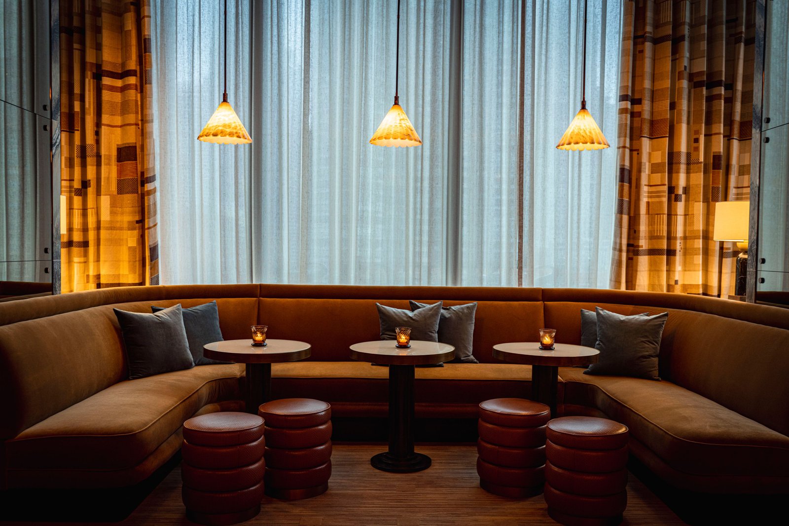 The St. Regis Chicago — eat & drink