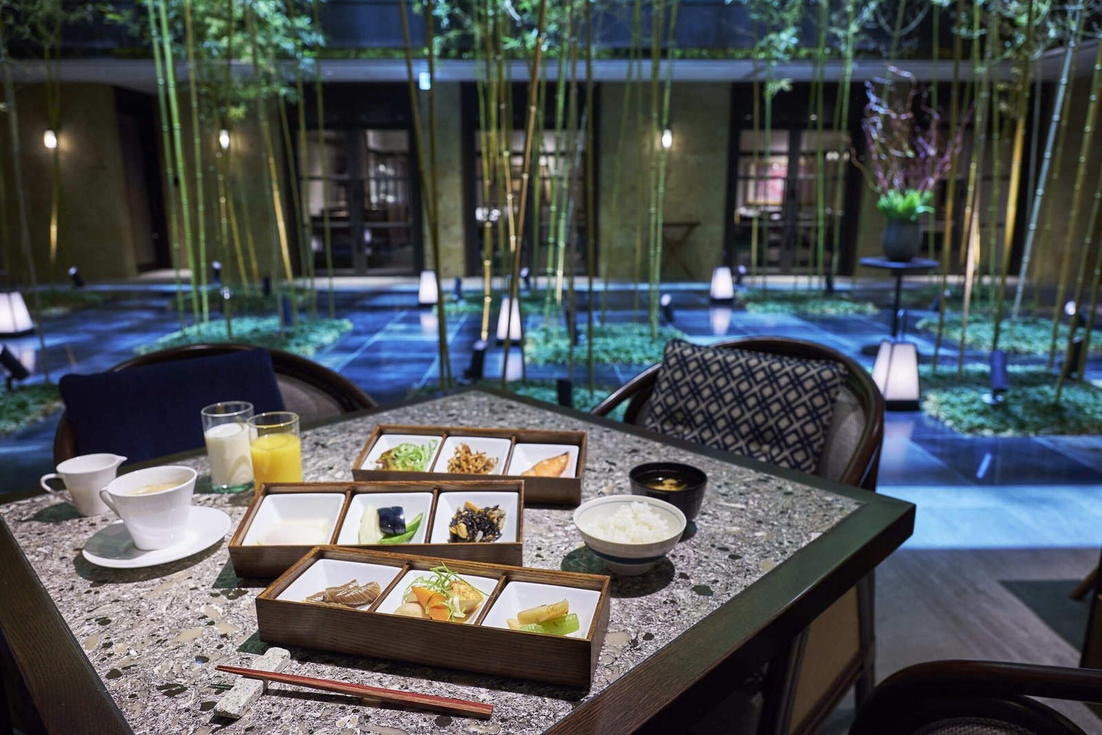 Dhawa Yura Kyoto — vibe