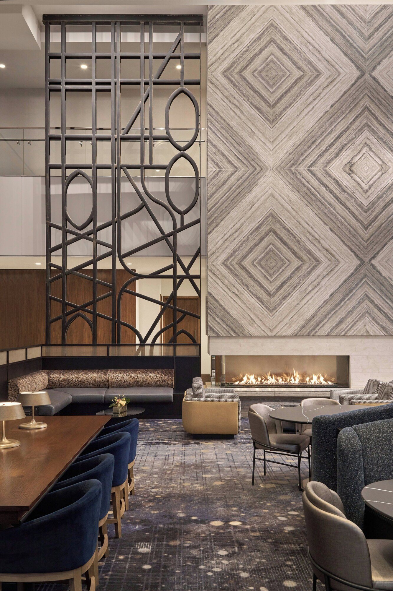 Loews Chicago Hotel — eat & drink