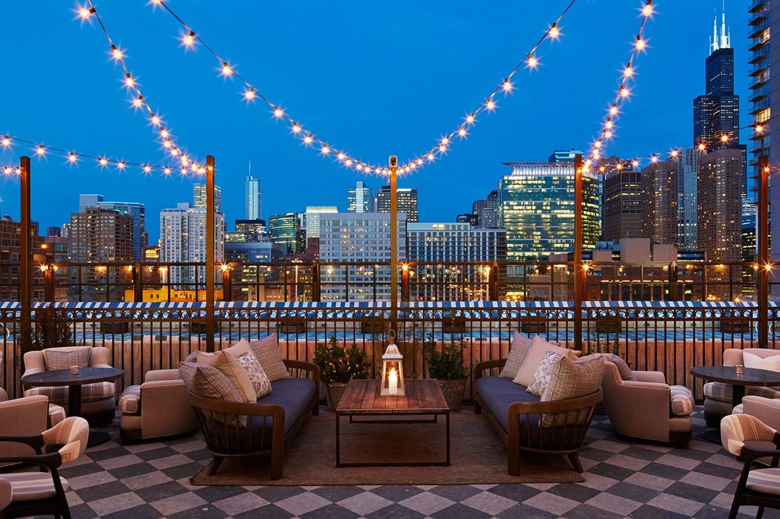 Soho House Chicago — vibe