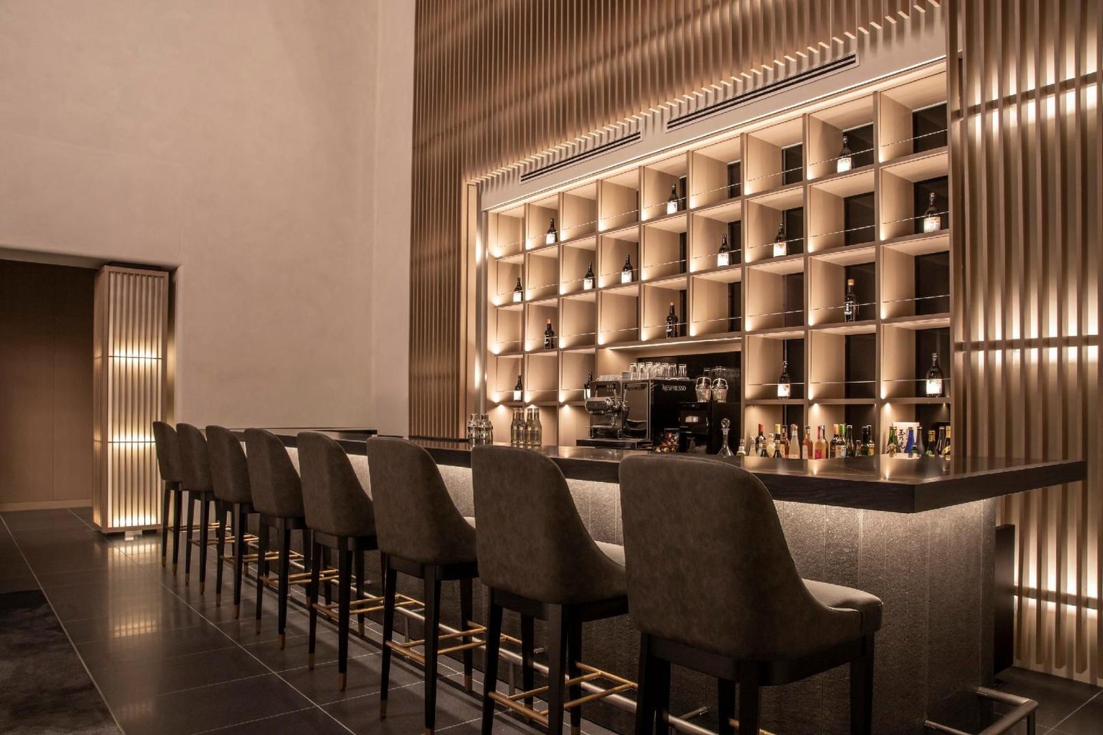 Royal Park Hotel Iconic Kyoto — vibe