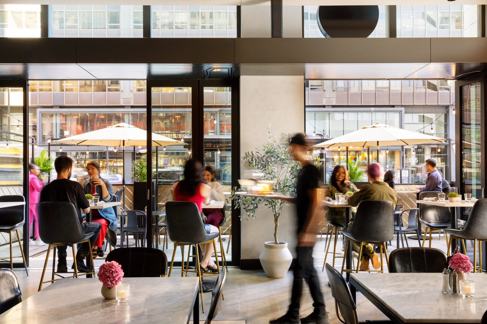 Arlo Chicago — eat & drink