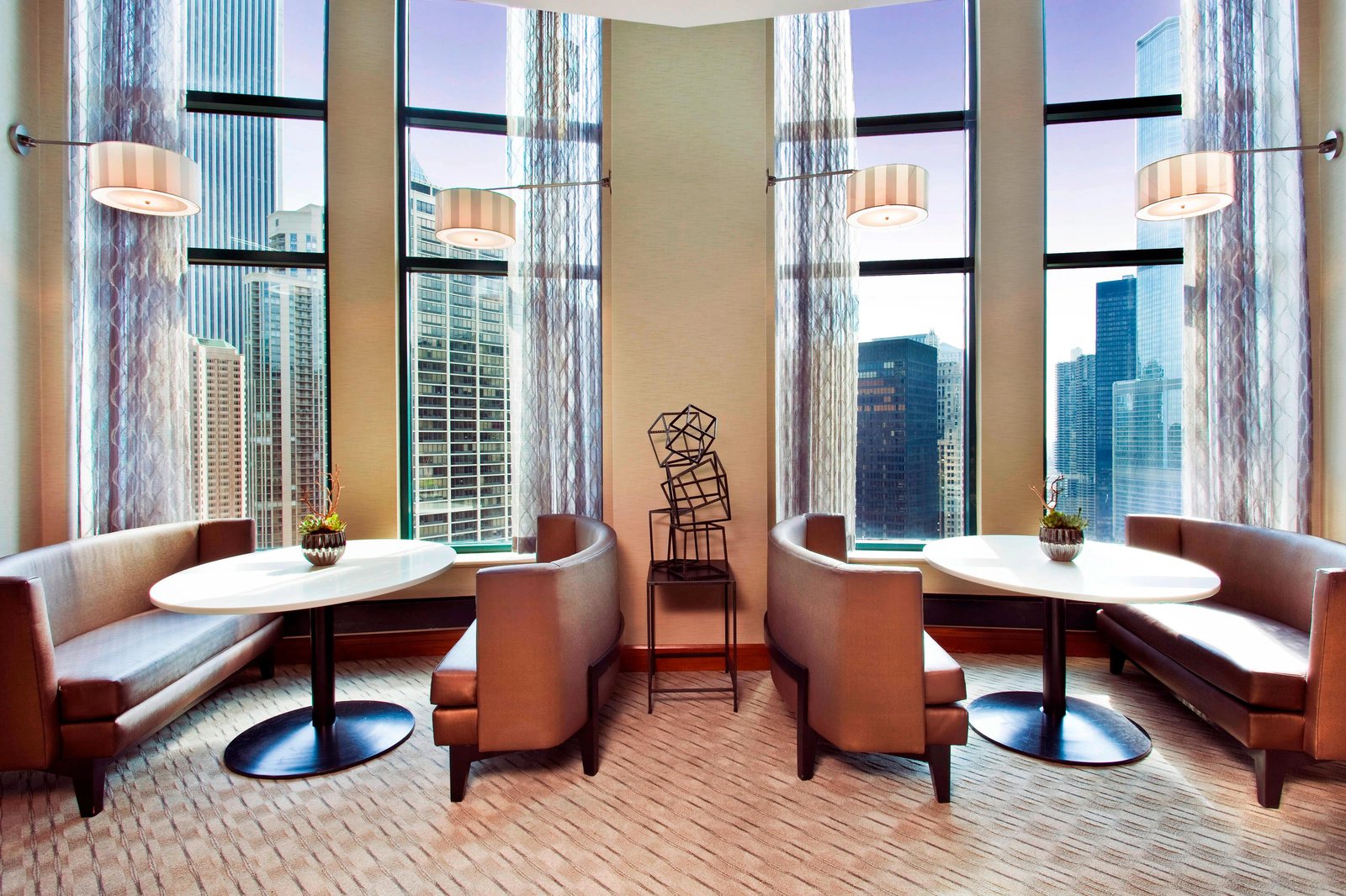 Sheraton Grand Chicago Riverwalk — eat & drink