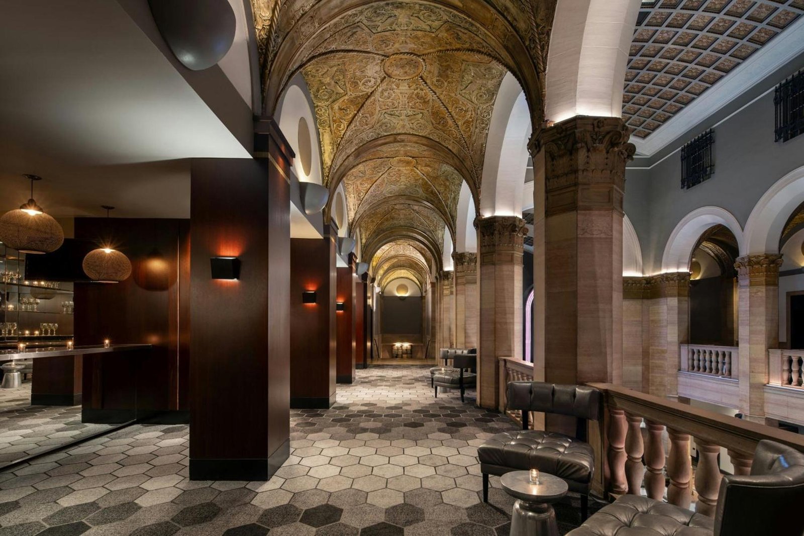 THE MIDLAND HOTEL, Chicago, a Tribute Portfolio Hotel — vibe