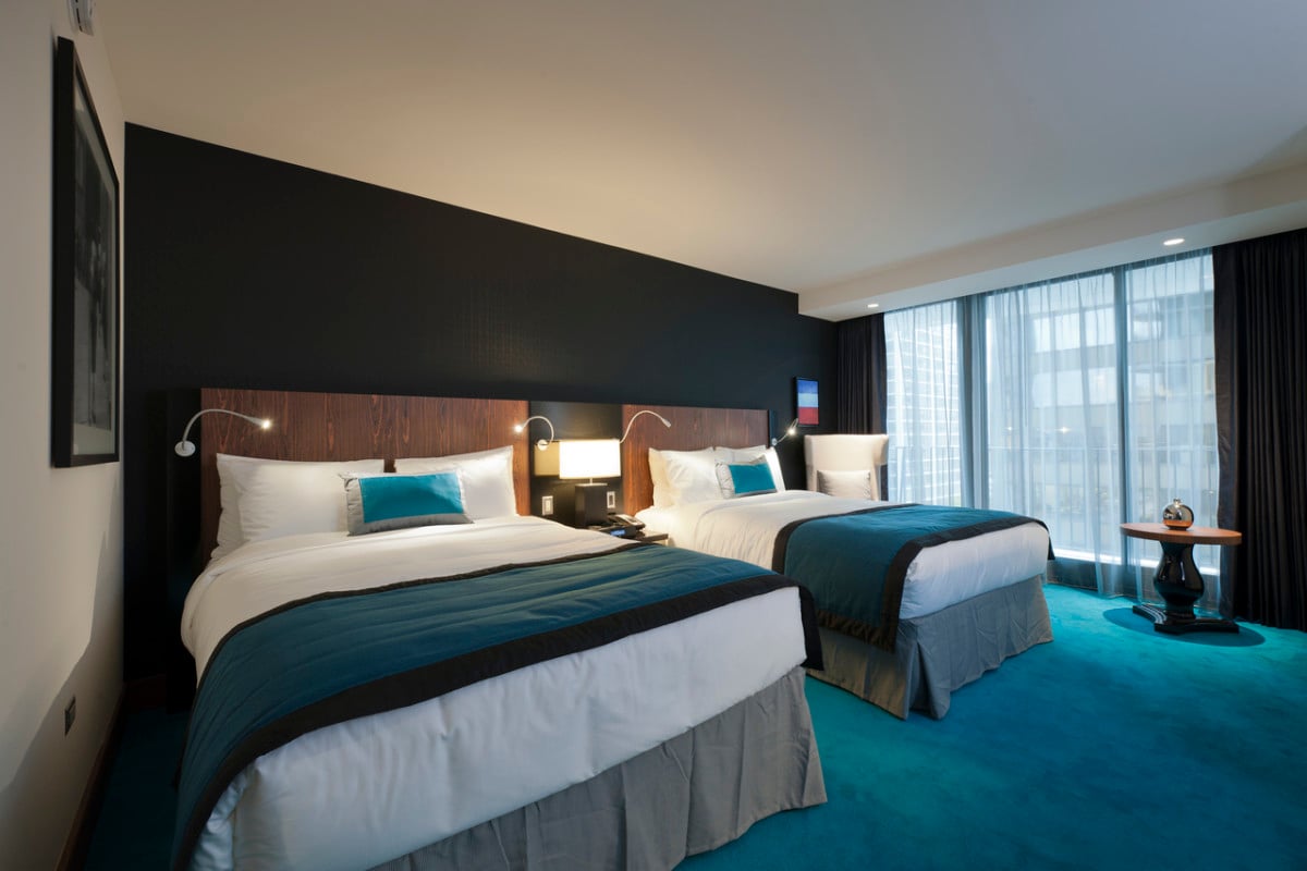 Radisson Blu Aqua Hotel, Chicago — rooms