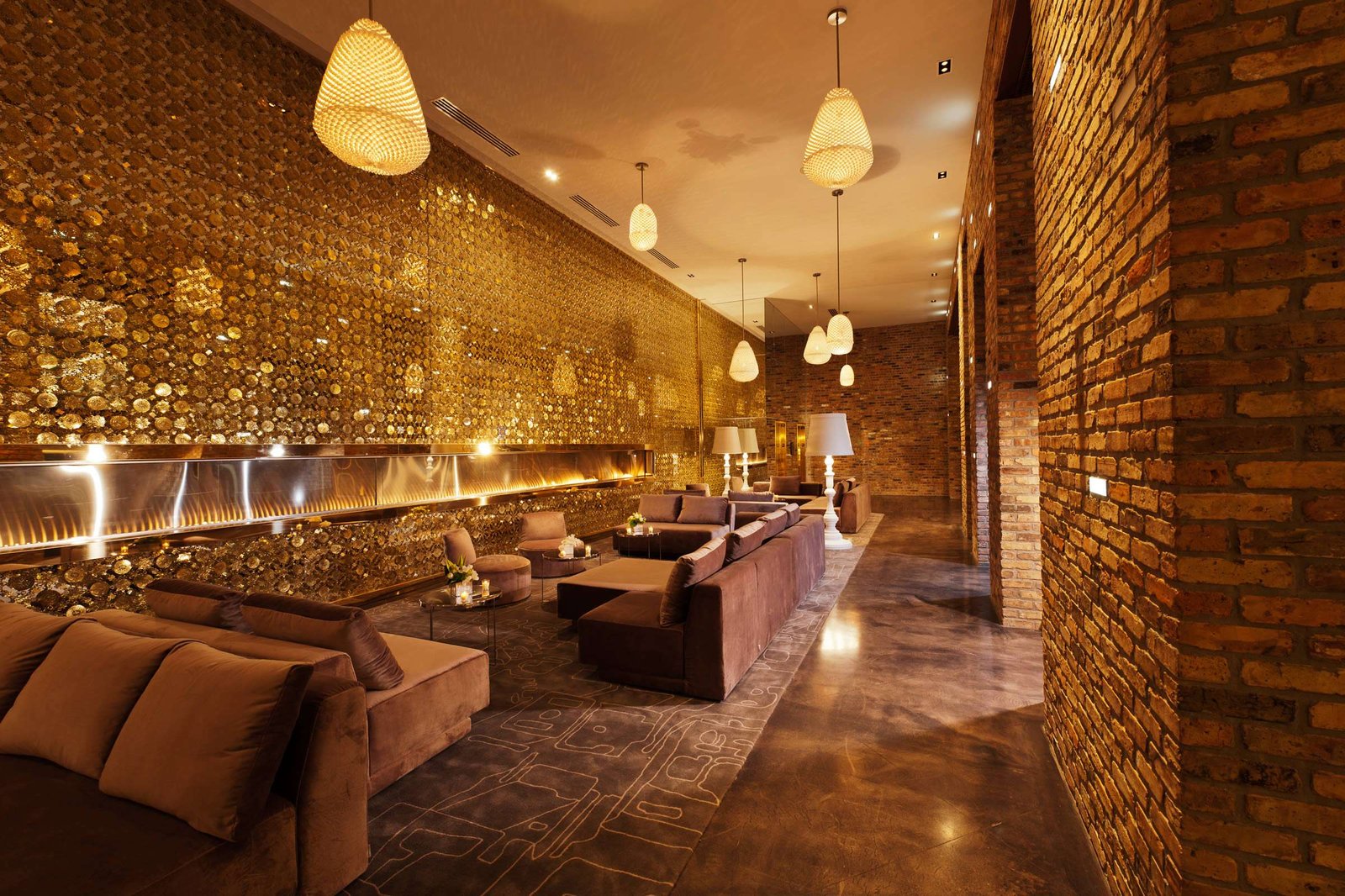 Radisson Blu Aqua Hotel, Chicago — eat & drink