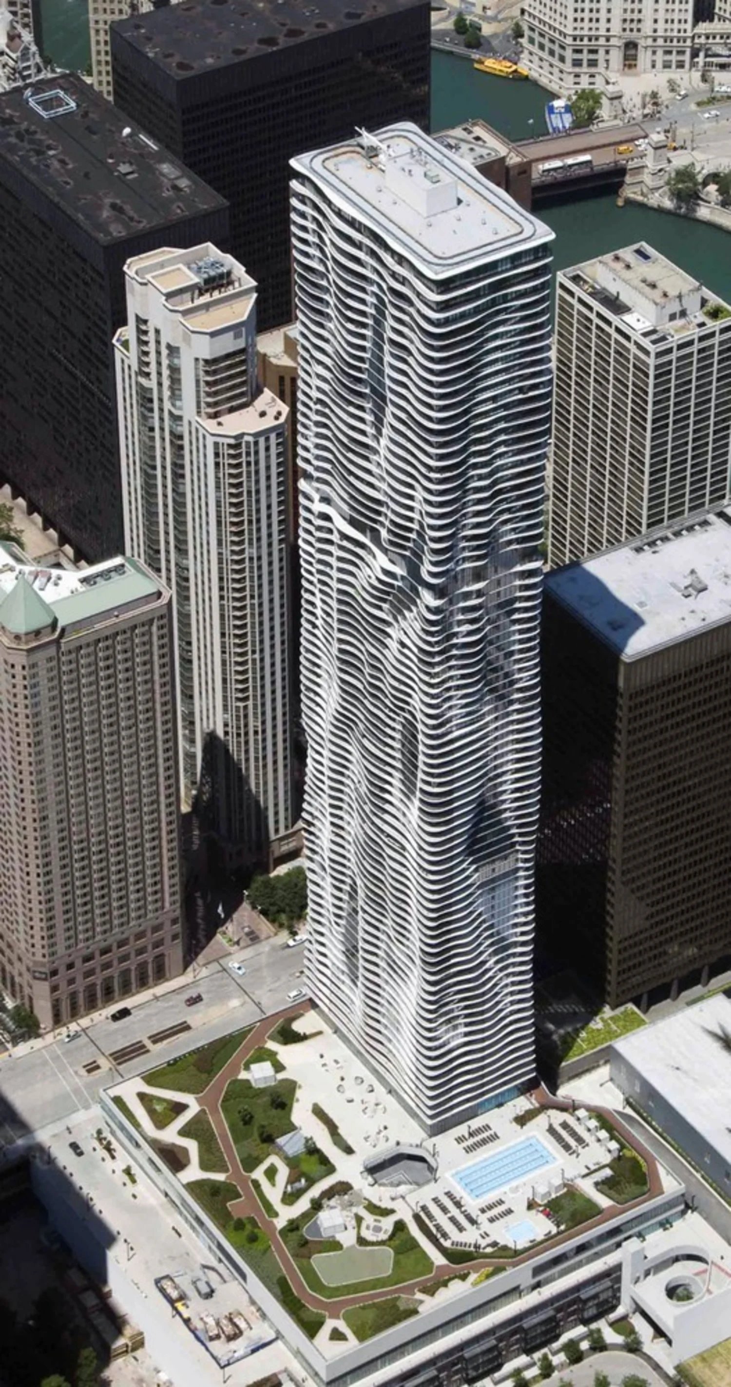 Radisson Blu Aqua Hotel, Chicago — backstory