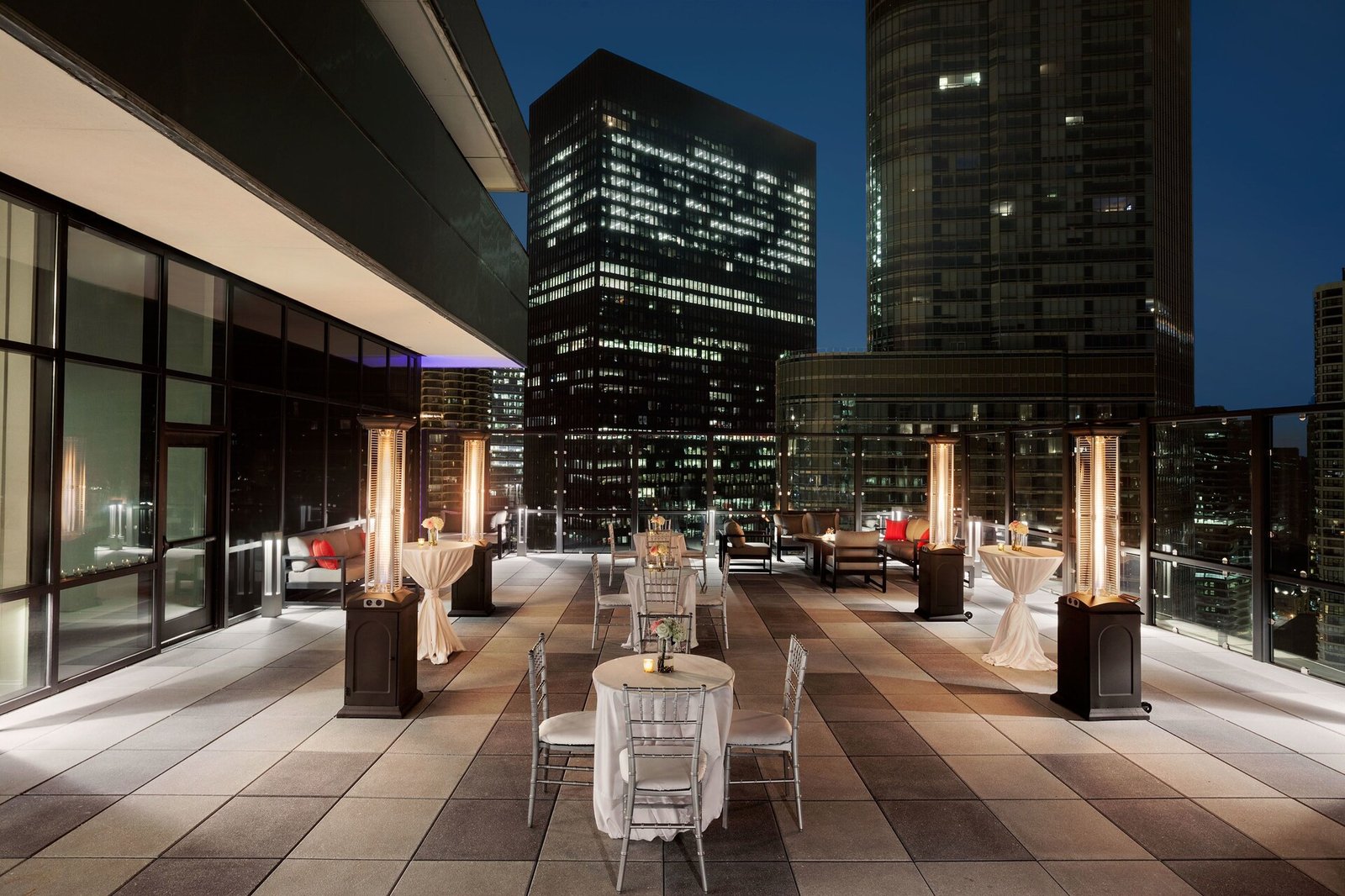 The Royal Sonesta Chicago Downtown — vibe