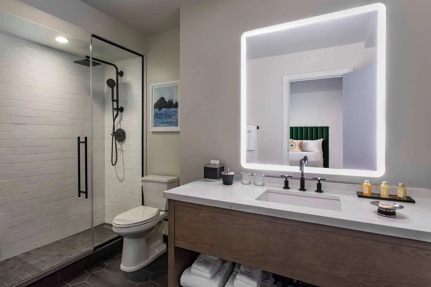 The Royal Sonesta Chicago Downtown — rooms