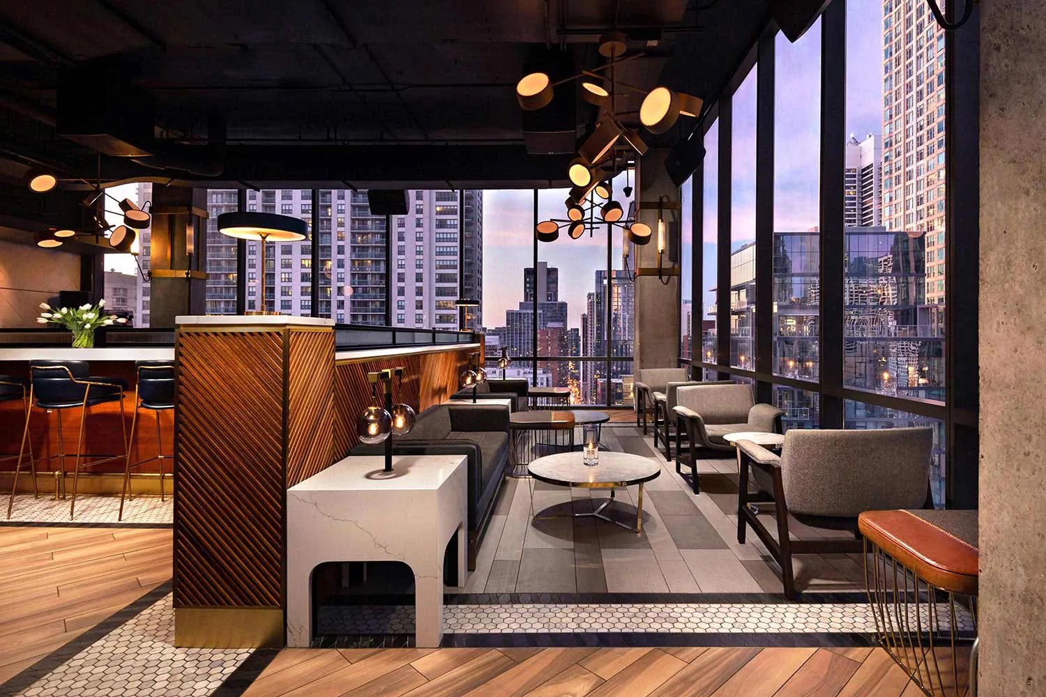 Eurostars Magnificent Mile — eat & drink