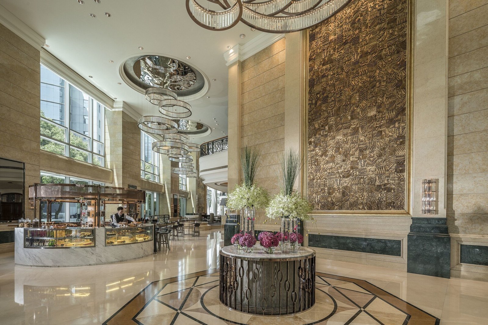 Four Seasons Hotel Shanghai — eat & drink