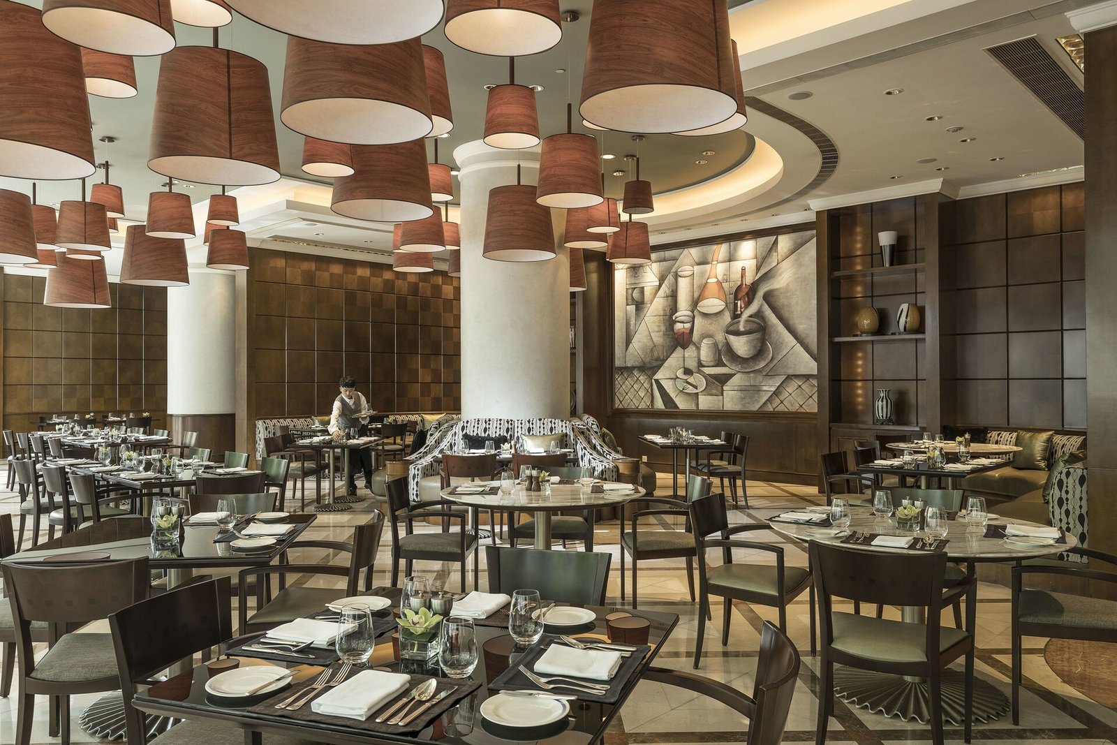 Four Seasons Hotel Shanghai — eat & drink