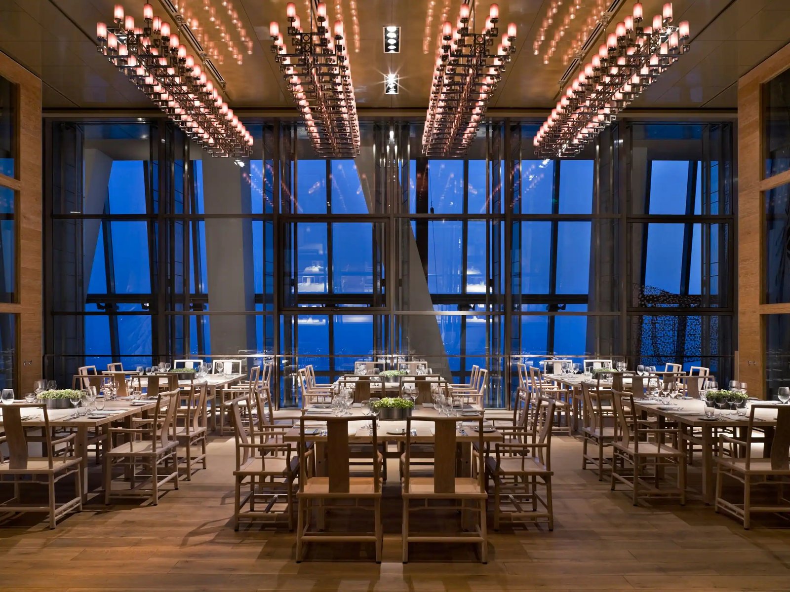 Park Hyatt Shanghai, at the table