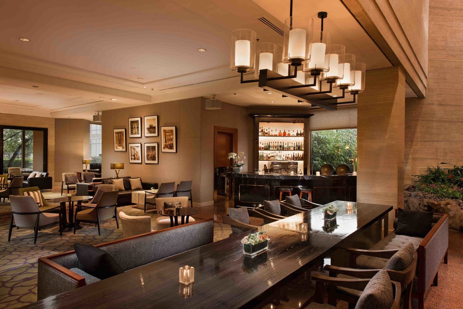 The Kunlun Jing An — eat & drink