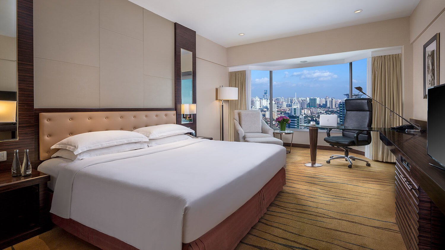 The Kunlun Jing An — rooms