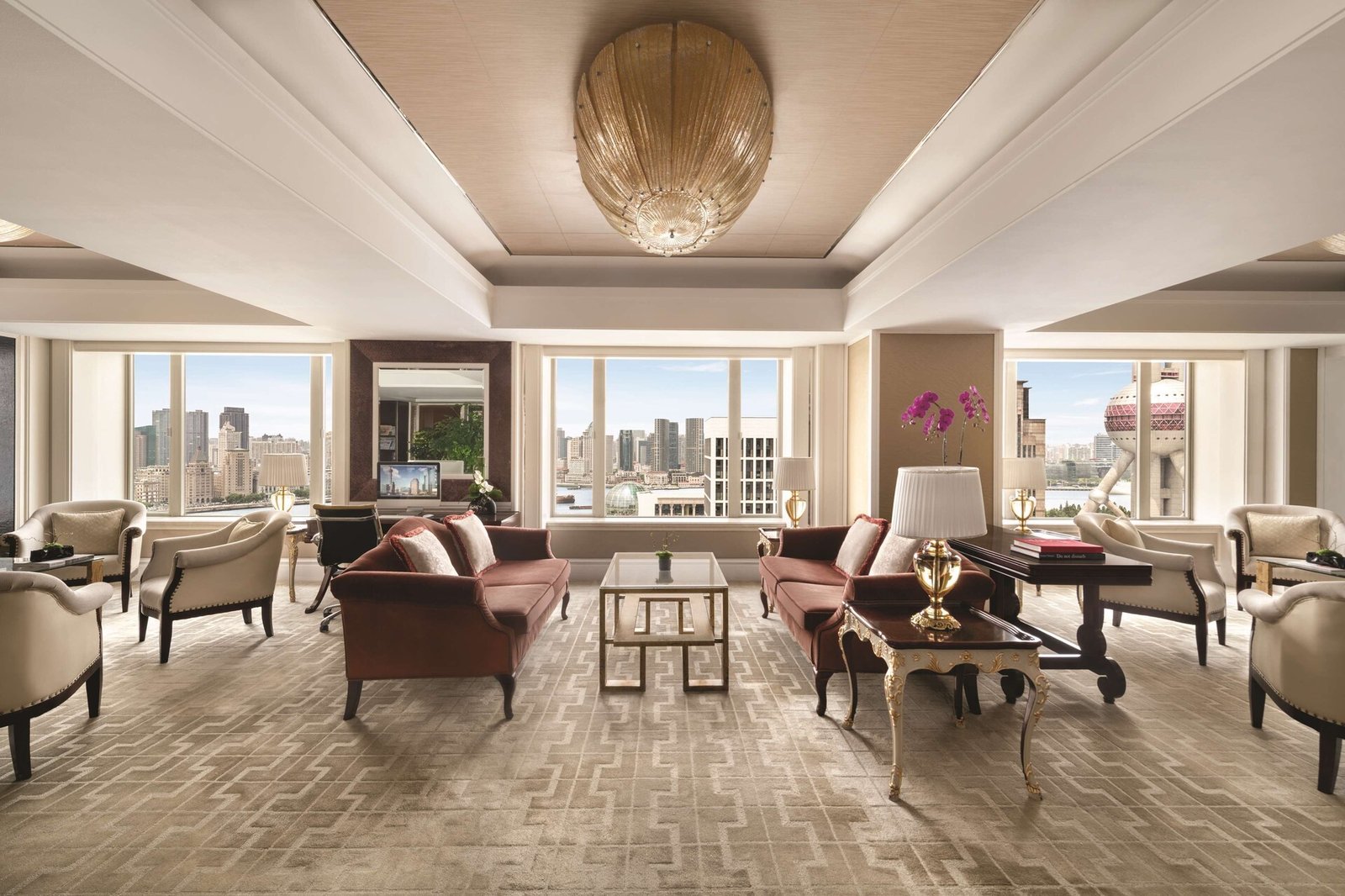 Pudong Shangri-La — eat & drink