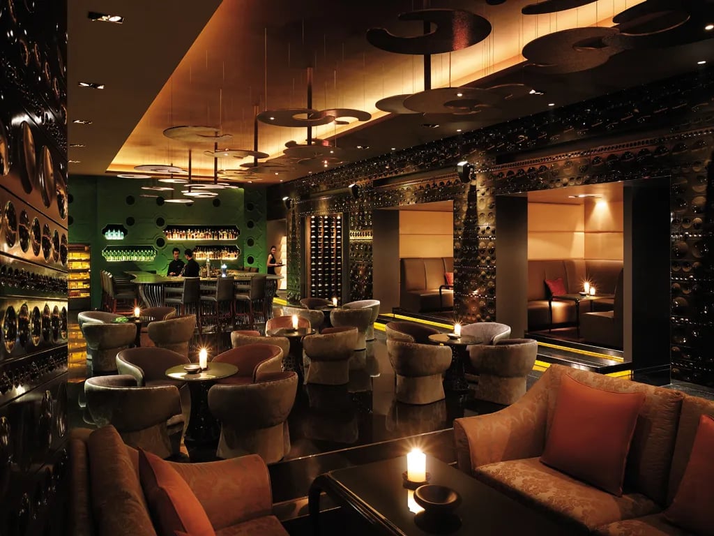Pudong Shangri-La — eat & drink