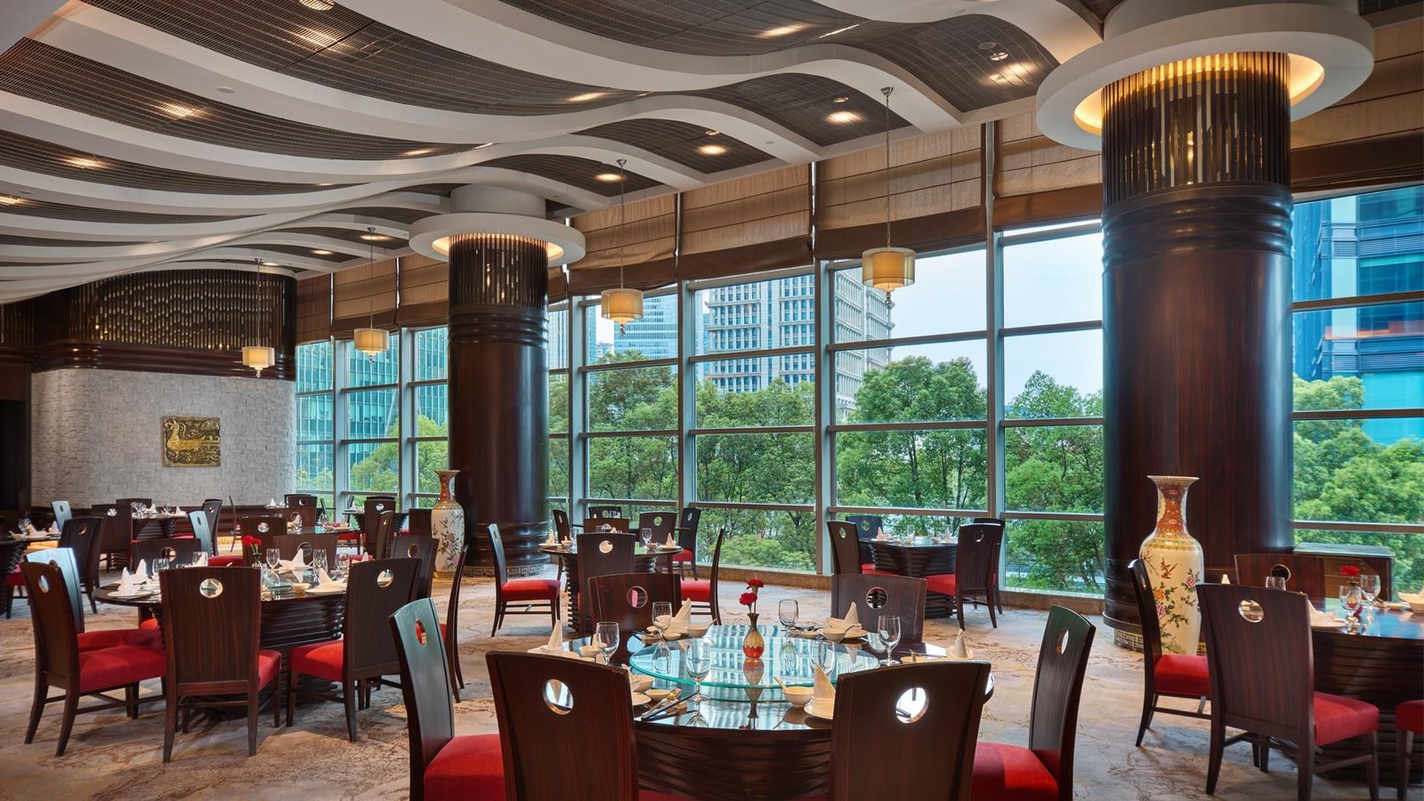 Grand Kempinski Hotel Shanghai — eat & drink