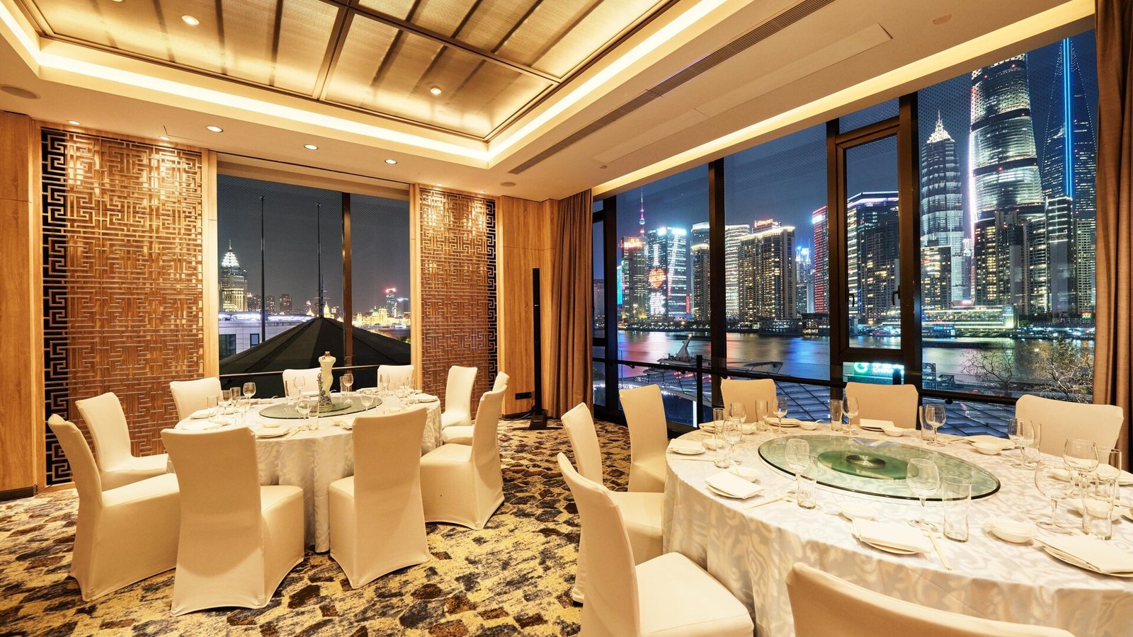 Hotel Indigo Shanghai on The Bund — eat & drink
