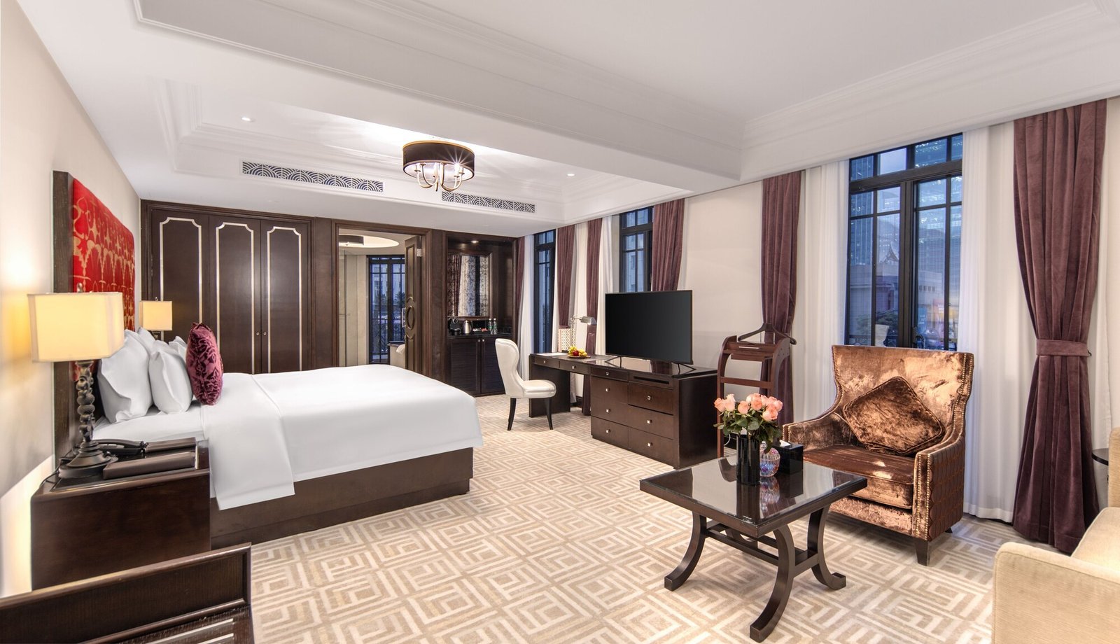 The Langham Yangtze Boutique Hotel — rooms