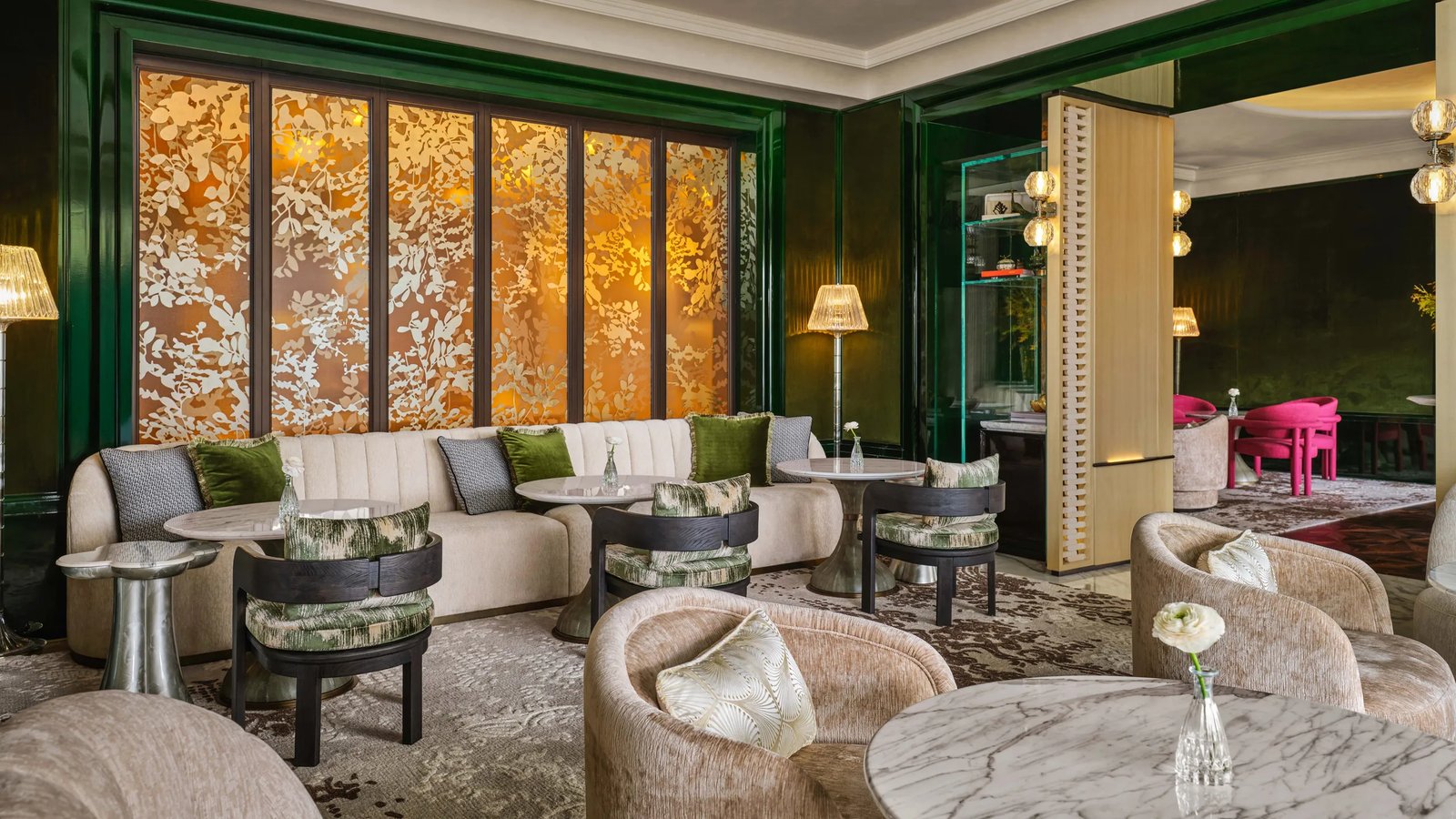 Waldorf Astoria Shanghai Qiantan — eat & drink