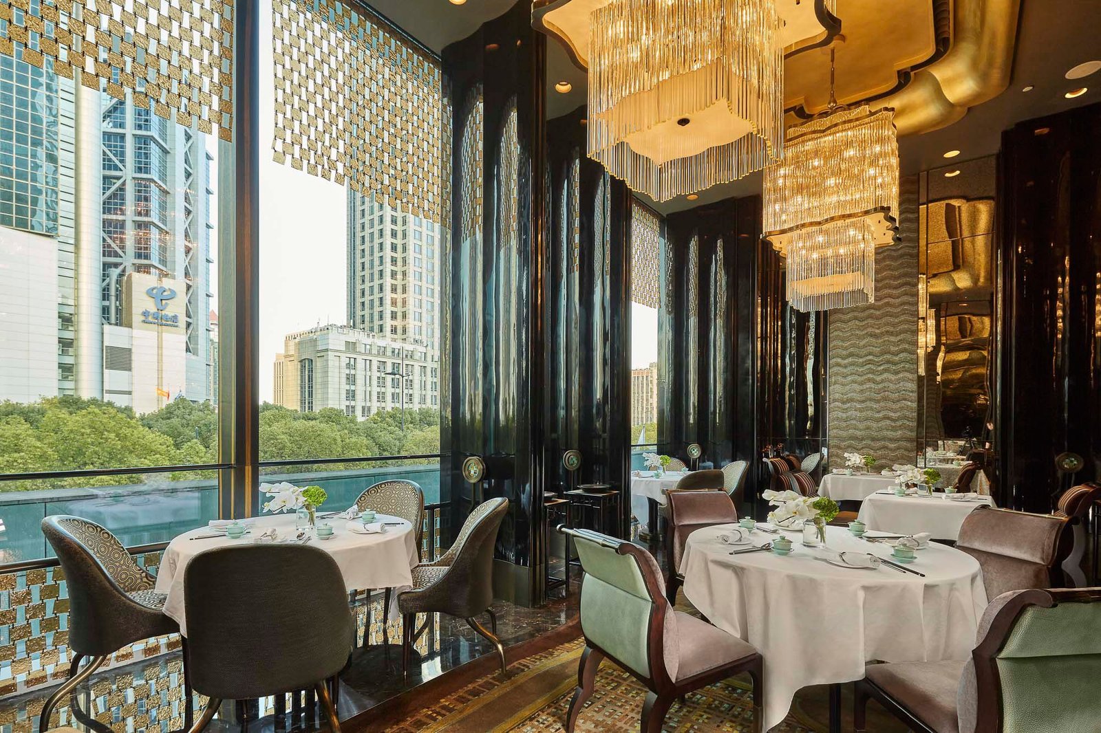Regent Shanghai Pudong — eat & drink