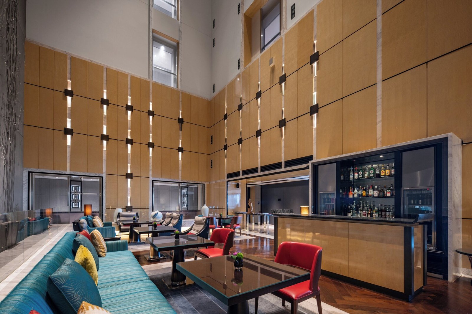 Regent Shanghai Pudong — eat & drink