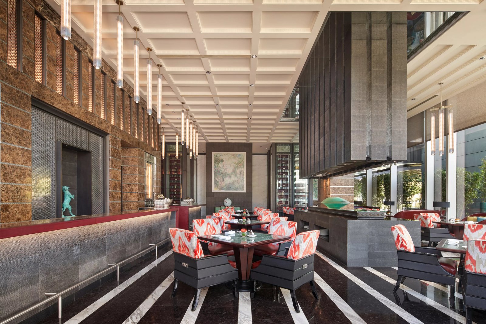Regent Shanghai Pudong — eat & drink