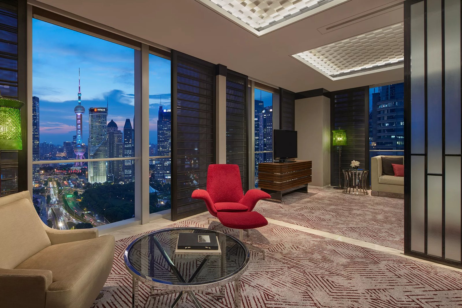Regent Shanghai Pudong — eat & drink