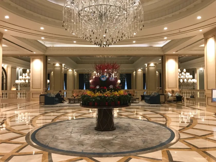 Sofitel Shanghai Hongqiao — vibe