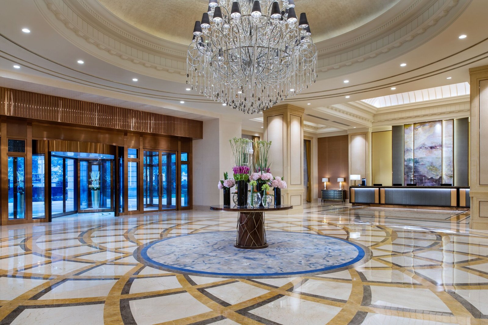 Sofitel Shanghai Hongqiao — vibe