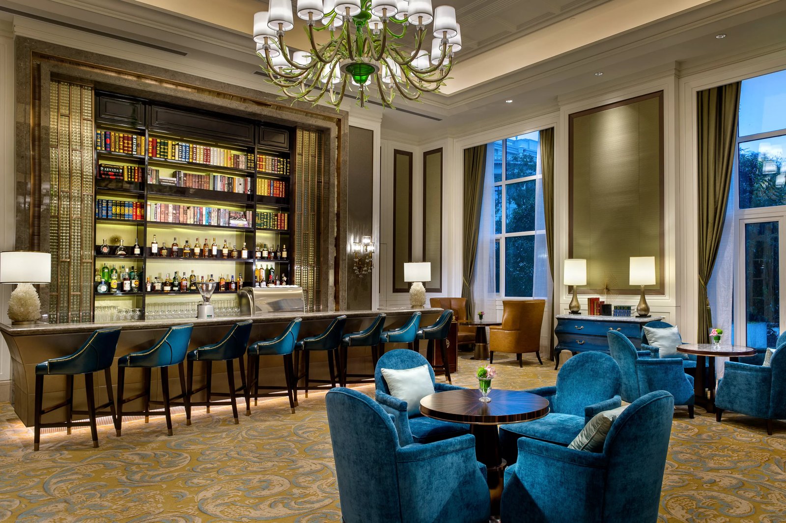 Sofitel Shanghai Hongqiao — eat & drink