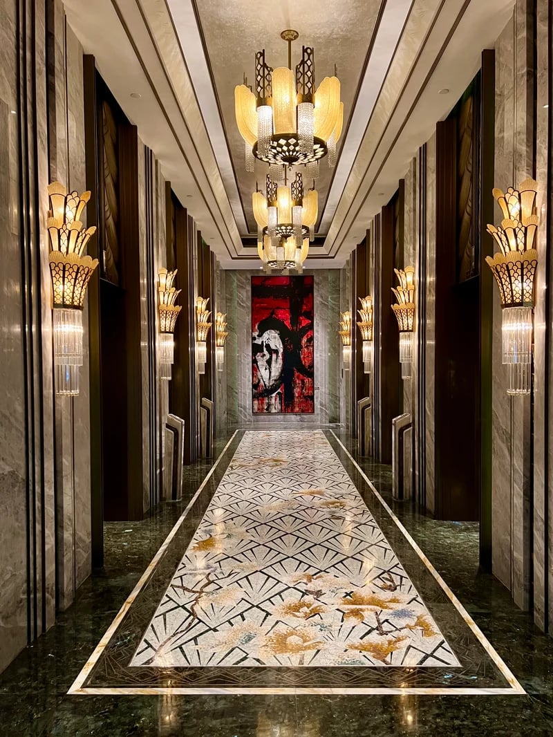 The St. Regis on the Bund, Shanghai — vibe