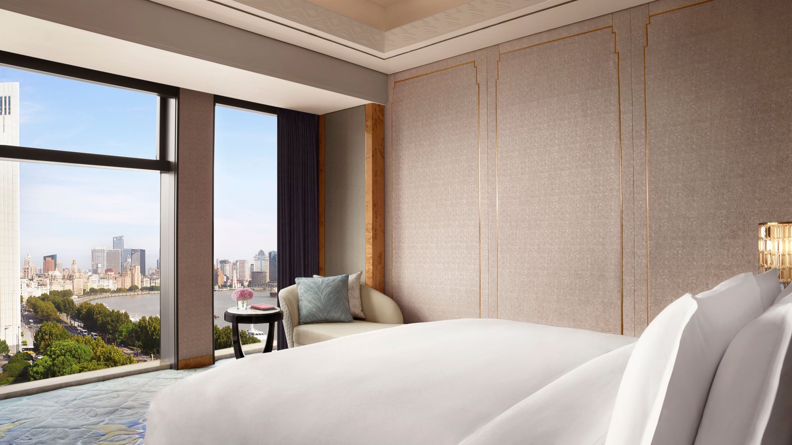 The St. Regis on the Bund, Shanghai — rooms