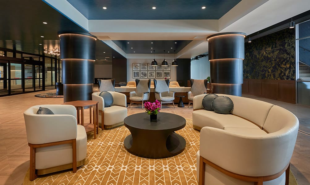 Sable at Navy Pier Chicago, Curio Collection by Hilton — eat & drink