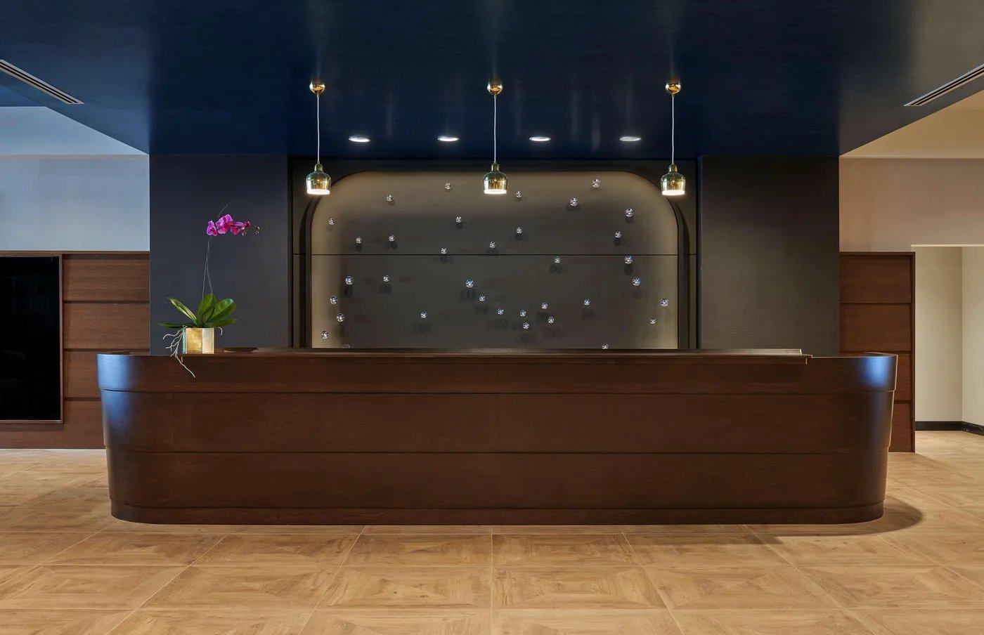 Sable at Navy Pier Chicago, Curio Collection by Hilton — vibe
